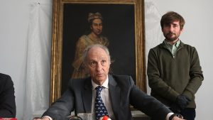 اتهمت ابنة الضابط النازي في لوحة الحرب العالمية الثانية المسروقة في الأرجنتين