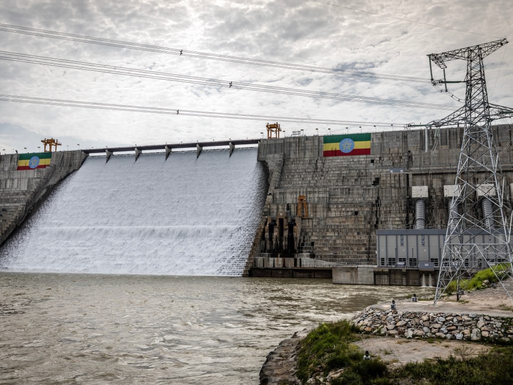 افتتاح سد النهضة الإثيوبي.. إنجاز هندسي وتحديات إقليمية