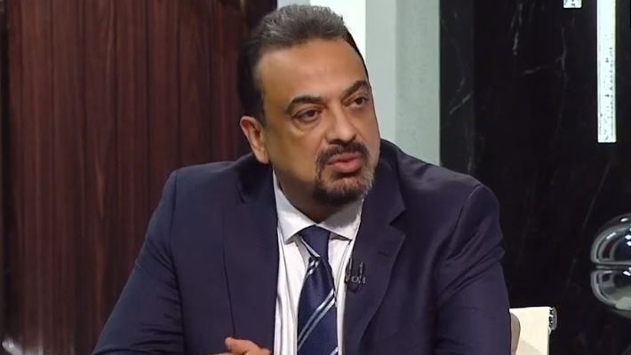 حسام عبدالغفار: دول أوروبية تستقطب «طلاب الطب» قبل التخرّج بسبب نقص الكوادر الصحية | فيديو