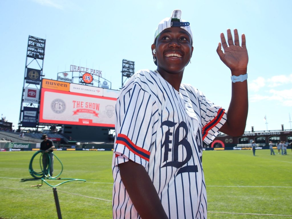 نيجيريا أسيتات أوشوالا يغادر خليج FC للنساء السعودي للنساء