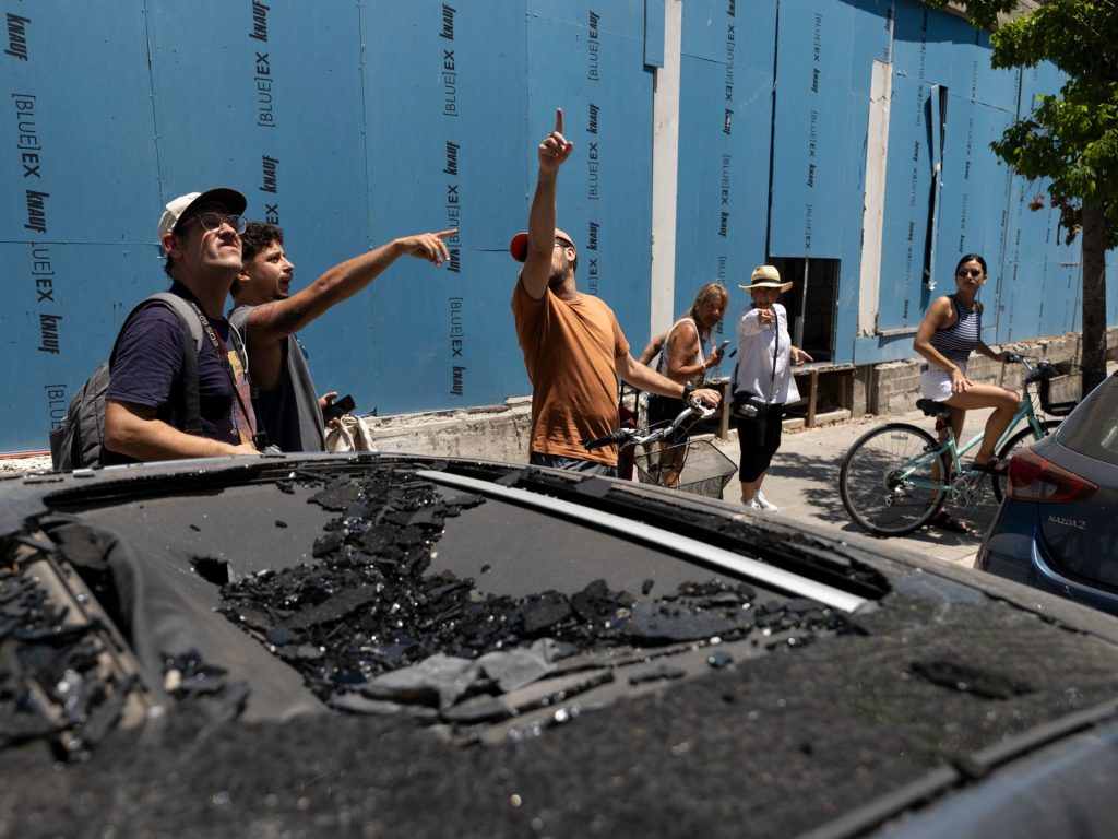 ضربة حوثية على مطار بالنقب وإسرائيل تحقّق في “أخطاء خطيرة” | أخبار