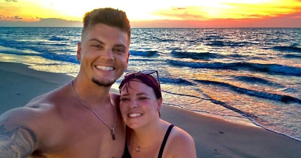 يستجيب Catelynn Lowell's Teen Mom للاتهامات التي قام تايلر بالتيرا بتشخيص مرض التوحد الخاص به