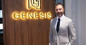 الدكتور بن ريهاني يشارك 10 اختيارات المنتجات لصحة الأسنان والنظافة