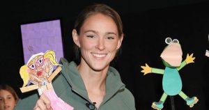 تكشف كايلي كيلس لقب الابنة إيلي غير المتوقع للطفل فين