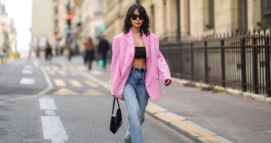 توجد سروال غارق ، وهذه الجينز الشاهق في أمازون دليل إجمالي