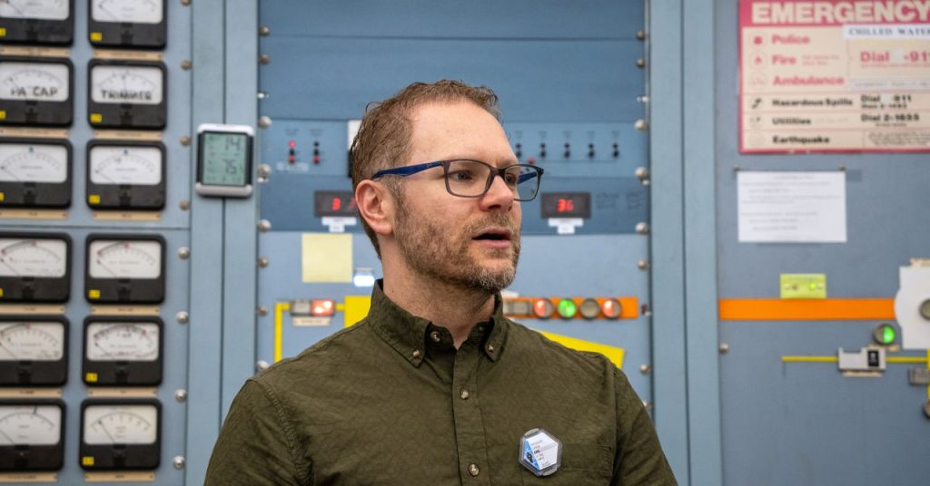 خرجت الحرائق في لوس أنجلوس جسيمات نانوية سامة. لقد جعل مهمته تتبعهم