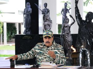 فنزويلا تعبئ 25 ألف جندي وواشنطن تحذر من “الاستفزازات” | أخبار