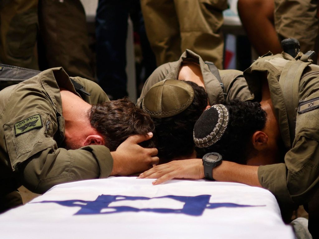 انتحار جندي إسرائيلي في يوم زفافه