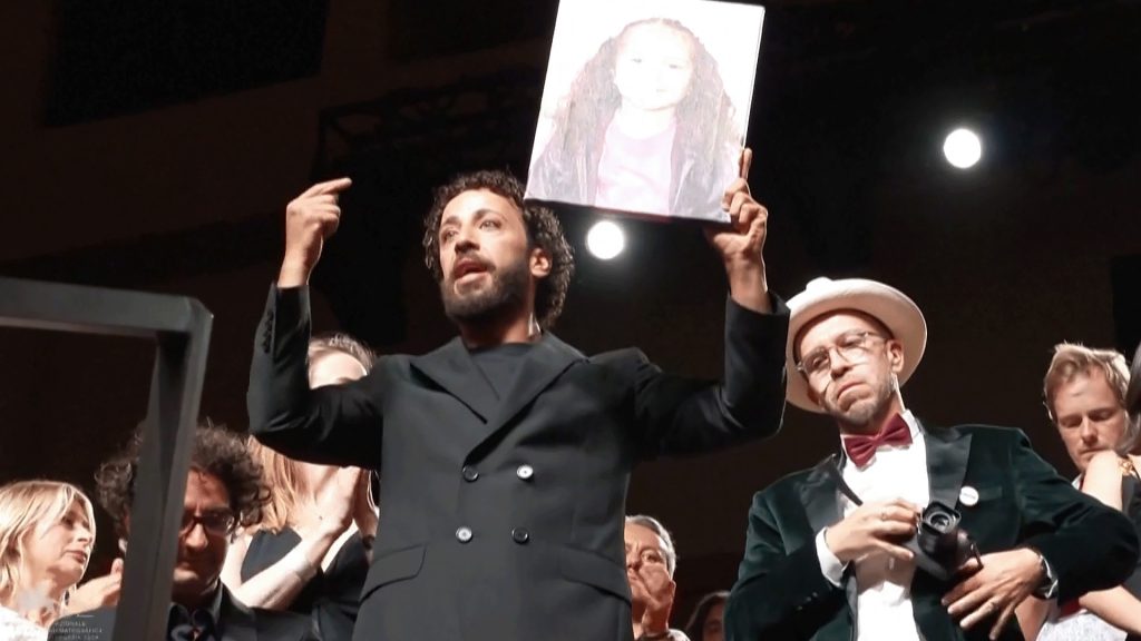 فيلم “هند رجب” يفوز بالأسد الفضي في مهرجان البندقية السينمائي | أخبار