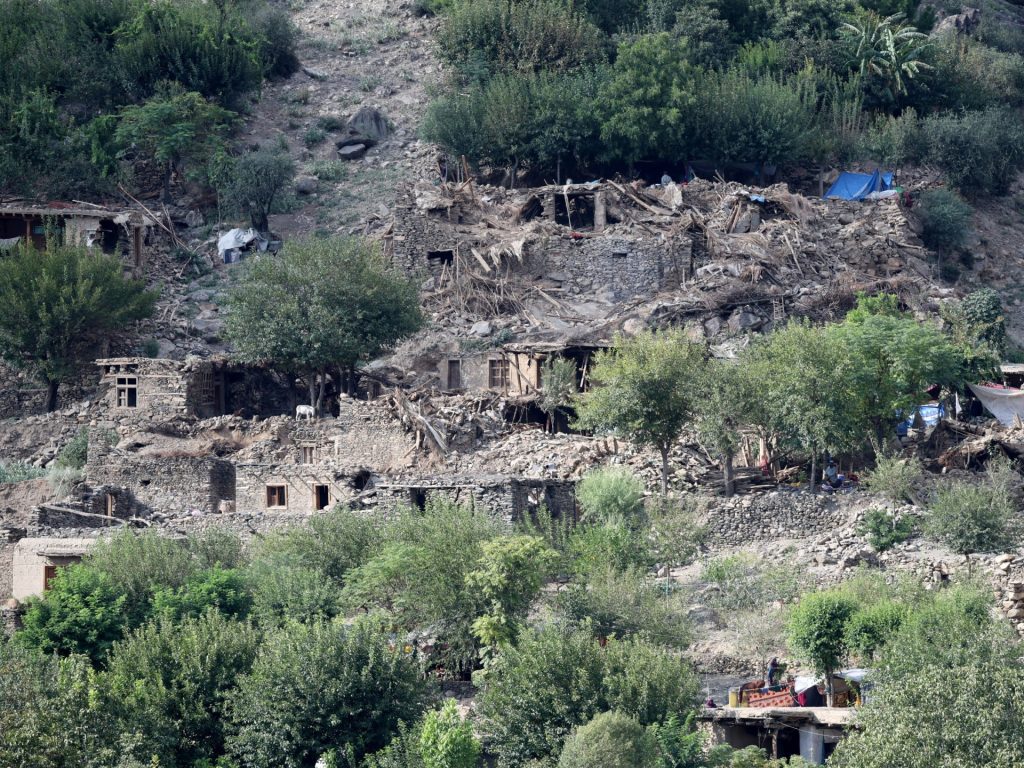 زلزال بقوة 6.2 درجات يهز أفغانستان وحصيلة جديدة لزلزال كونار