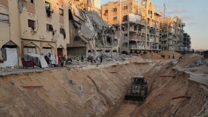 وزارة الخارجية تحذر من أن حماس قد تنتهك وقف إطلاق النار بالهجوم على سكان غزة