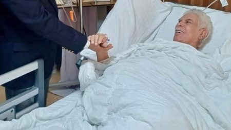 13 ساعة.. تطورات الحالة الصحية لحسن شحاتة