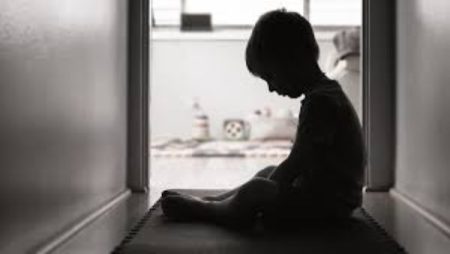 انعزال الطلاب واضطرابات النوم.. كواليس واقعة تحـ.ـرش جديدة بمدرسة في التجمع