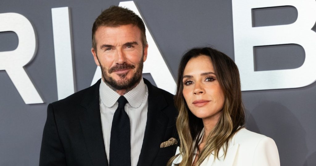 كيف تعاملت فيكتوريا بيكهام مع أليكس كوبر الذي لمح إلى شائعات الغش لديفيد في “Call Her Daddy”