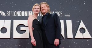 الجدول الزمني لعلاقة كيرستن دونست وجيسي بليمونز: من النجوم إلى الآباء