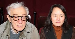 وودي آلن وزوجته يي بريفين يظهران بشكل نادر بعد أيام من وفاة صديقتهما ديان كيتون