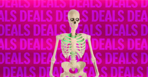 يتم خصم 75 بالمائة من High Tech Skelly (وكلبها الكبير أيضًا) في Home Depot