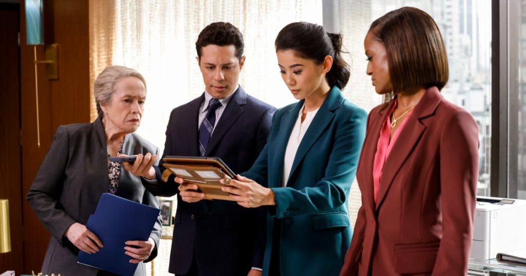 ما هي نجوم “Matlock” التي تعود – ولا تعود – للموسم الثالث بعد التحقيق؟