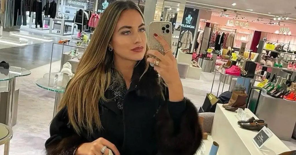 وفاة باميلا جينيني عن عمر 29 عاماً: عارضة أزياء إيطالية تعرضت للطعن 24 مرة على يد شريكها السابق