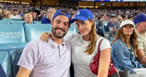 “الحياة السرية لزوجات المورمون” الجدول الزمني لعلاقة ويتني وكونر ليفيت