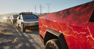 البصق والحلف وعدم الردع: كيف يبدو الأمر عندما تمتلك Cybertruck