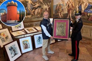 يعمل رجال الشرطة على 21 سلفادور دالي يعمل لصالح التزوير المشتبه به في المعرض: “غريب تمامًا”