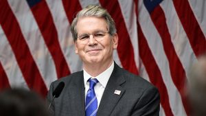 يتوقع وزير الخزانة بيسنت أن يكون عام 2026 “عامًا ناجحًا” للاقتصاد الأمريكي