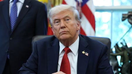 السنة قيد المراجعة: كيف تتشكل الأجندة الاقتصادية للرئيس ترامب حتى الآن