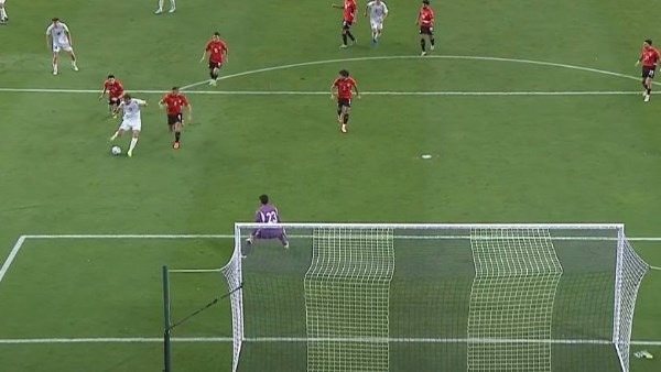 30 دقيقة.. منتخب أوزبكستان يتقدم بهدف على مصر ببطولة كأس العين الودية