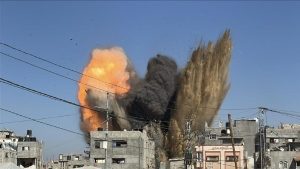 أخر الأوضاع بالقطاع| الهلال الأحمر المصري يرسل القافلة 87 إلى غزة محملة بالمساعدات.. تصاعد اعتداءات المستوطنين في الضفة الغربية