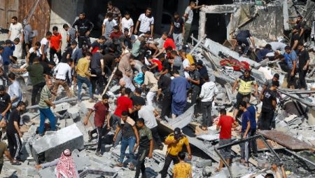 بالأسماء .. نشأت الديهي يكشف قادة «ميليشيات مُناهضة» لحماس في غزة |فيديو