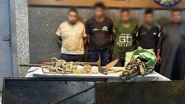 ضبط 5 أشخاص ينقبون عن الآثار أسفل منزل بالمطرية
