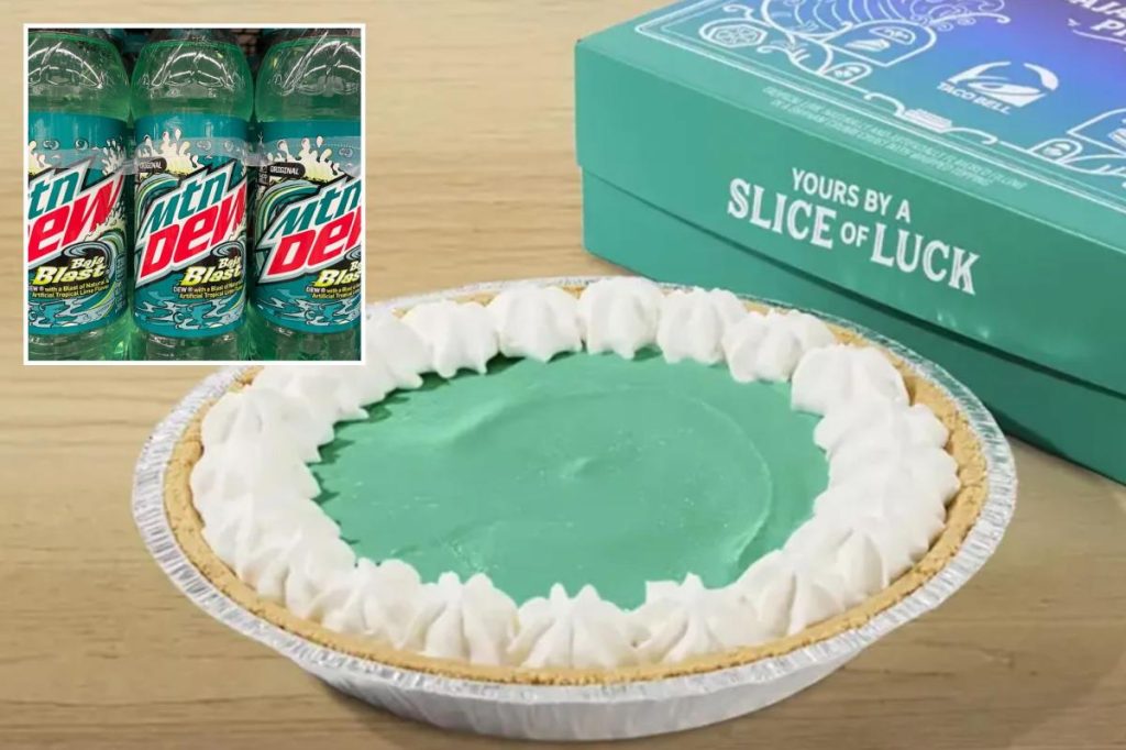 ترعب فطيرة Mountain Dew Baja Blast Pie الجديدة من Taco Bell العملاء