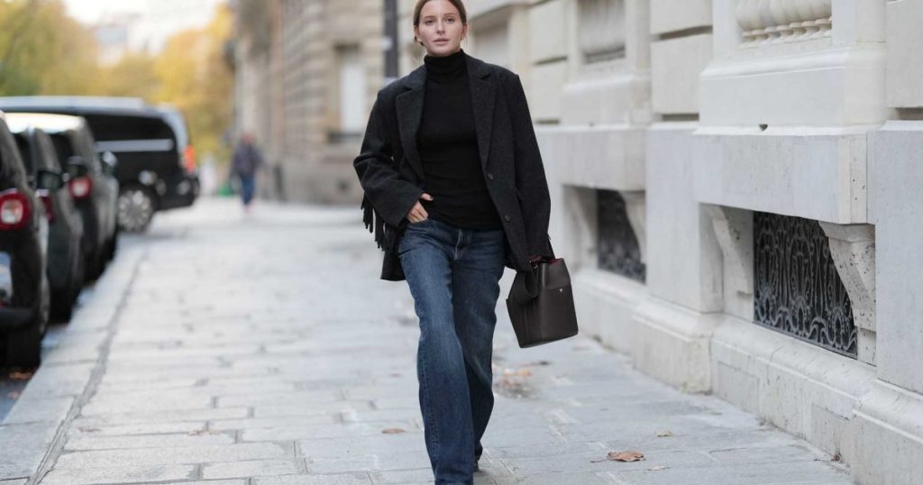 تريس شيك! 15 بلوزات ذات مظهر باريسي ترتقي دون أن تكلف الكثير – أقل من 35 دولارًا