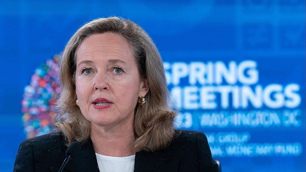 وقال رئيس بنك الاستثمار الأوروبي كالفينيو ليورونيوز: “وحدة أوروبا هي قوتنا”.