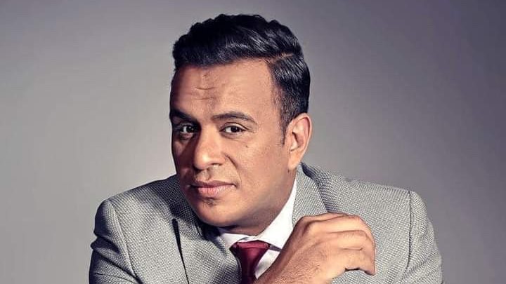 محمود الليثي يكشف سبب عدم ظهور أولاده على السوشيال ميديا (فيديو)