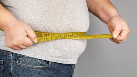 الموضوع مش بالأكل.. اكتشاف مفتاح السمنة والشهية في الجسم وعلاقته بسن البلوغ