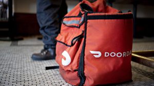 تم إطلاق تطبيق تسليم DoorDash في ChatGPT لتسوق البقالة