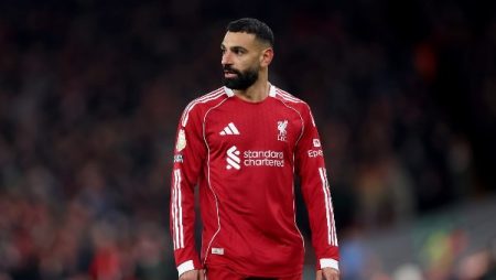 أحمد موسى: محمد صلاح أيقونة ليفربول.. وكلنا كنا بنتفرج عليه النهاردة عشان ندعمه