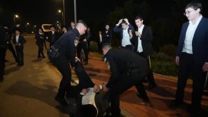 إسرائيل تشتعل.. فوضى واشتباكات بين الشرطة والحريديم