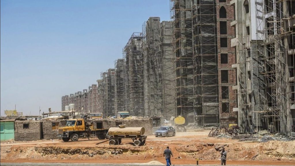 فوضى العقارات تحت قبة البرلمان.. تشريع جديد لحماية المشترين من تأخر تسليم الوحدات