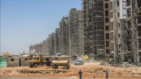 فوضى العقارات تحت قبة البرلمان.. تشريع جديد لحماية المشترين من تأخر تسليم الوحدات