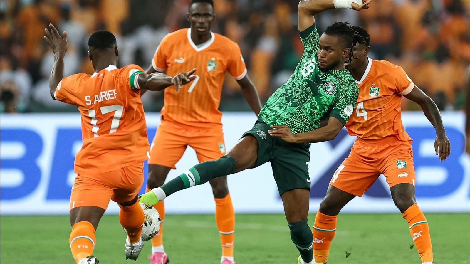 استبعاد مهاجم منتخب كوت ديفوار من أمم إفريقيا