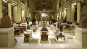 لا للتعدي على التراث .. عقوبات صارمة لكل من يعبث بالمواقع والمتاحف الأثرية