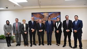 الصحة تبحث استخدام تكنولوجيا البيولوجيا الجزيئية الرقمية لمراقبة مياه الشرب