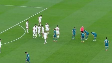 الأردن يتأهل إلى نصف نهائي بطولة كأس العرب بالفوز على العراق 1-0