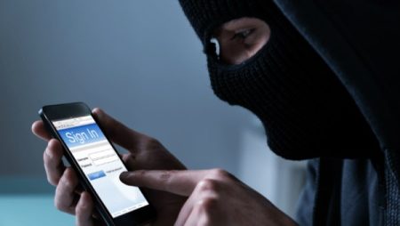 7 نصائح لحماية هاتفك الذكي من محاولات الاختراق