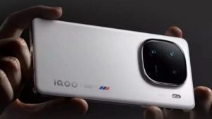 بميزات احترافية .. إليك أهم مواصفات هاتف iQOO Z11 Turbo Pro