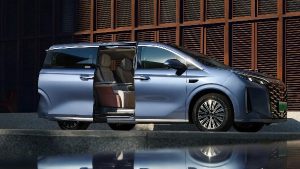 بقدرات هجينة .. أحدث سيارة عائلية من بي واي دي “XIA” 2025