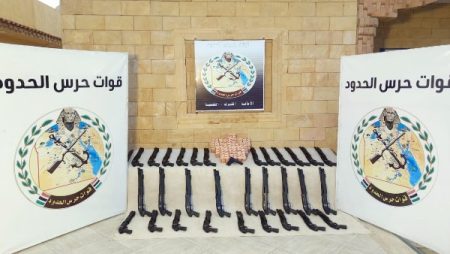 قوات حرس الحدود تضبط مواد مخدرة بقيمة 2 مليار جنيه وأسلحة وذخائر تستهدف الأمن القومي